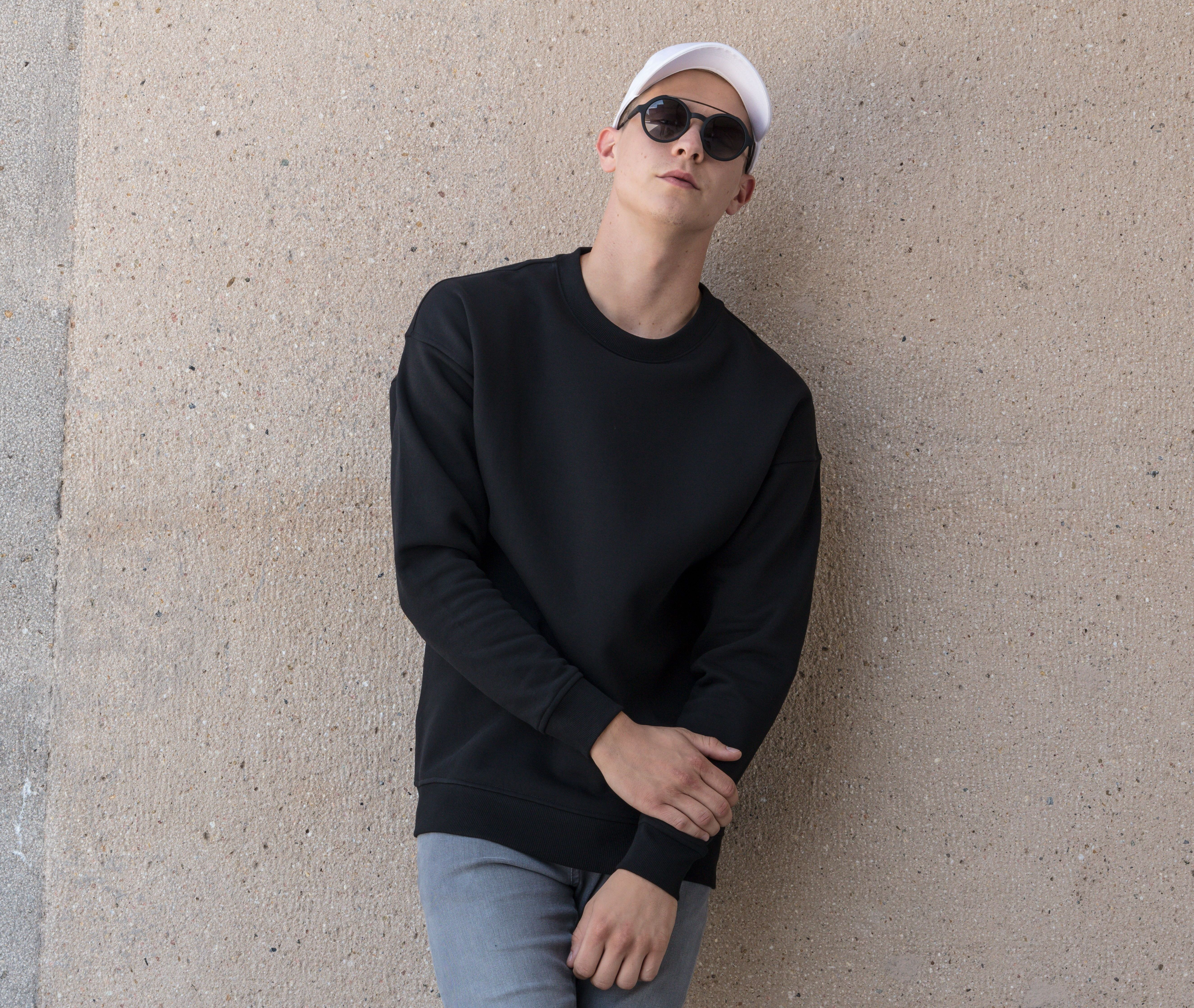 SWEAT CREWNECK